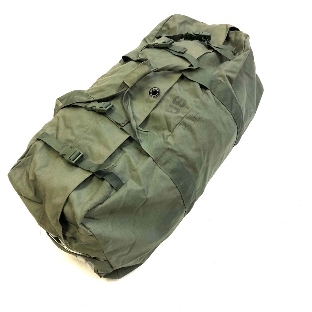 Military duffel bag